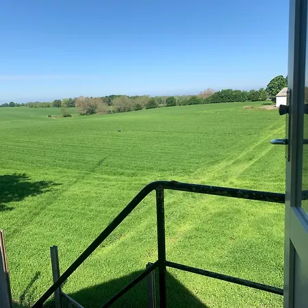 Drejerindens Kreative Stemningsfulde Apartment